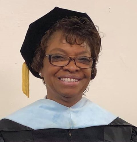 Facebook Image- Happy Mom Graduation